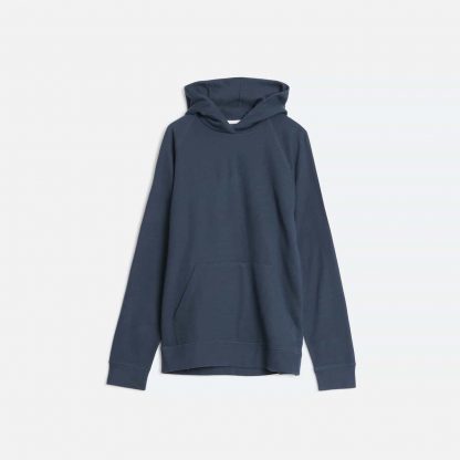 V-Neck T-Shirt - الصورة 5